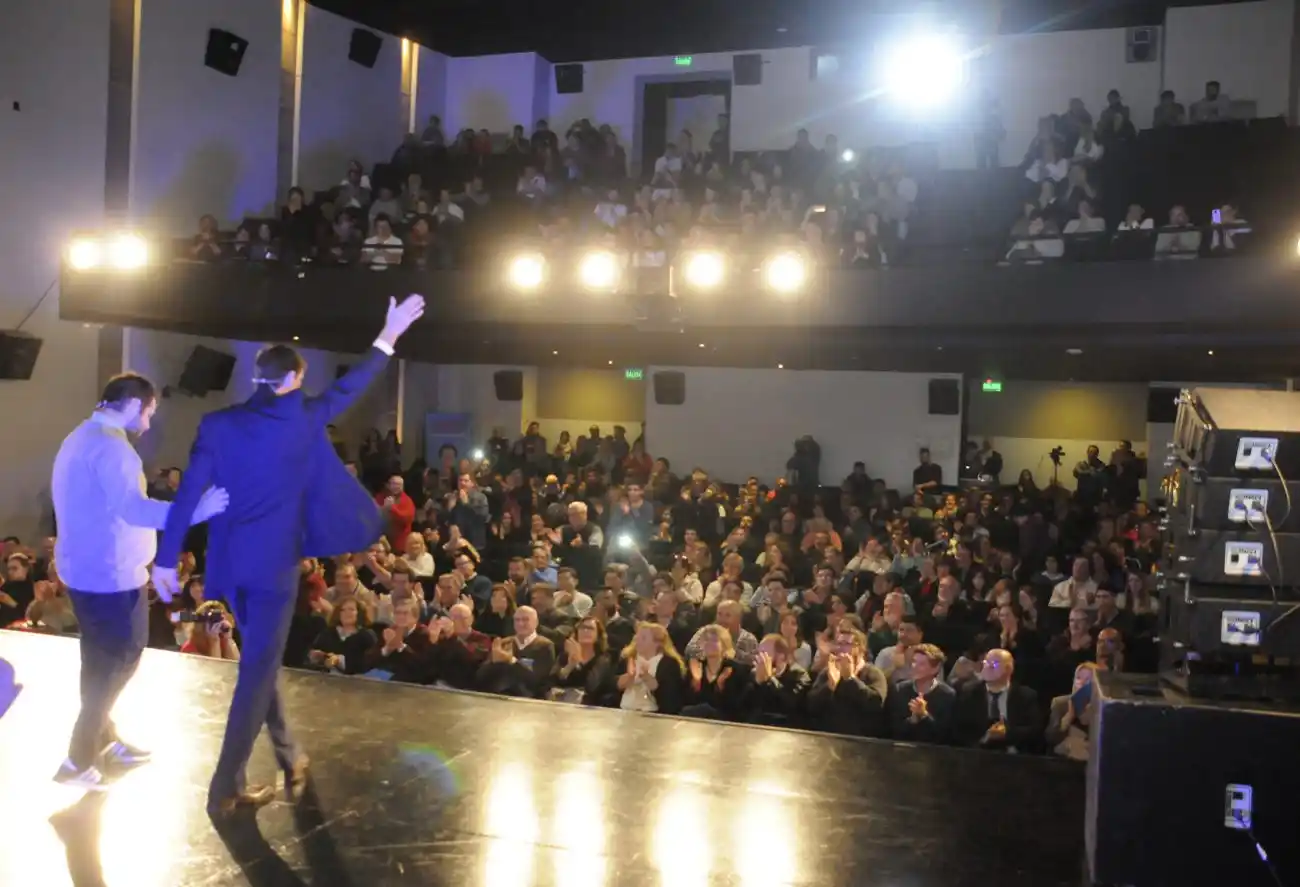 Iparraguirre presentó la plataforma de propuestas