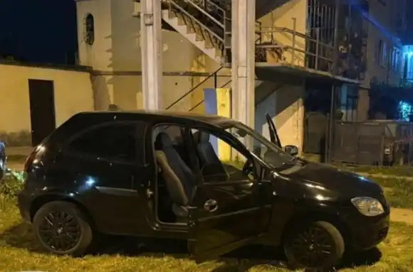 Doble operativo en el Fonavi de Donado y Mendoza: robo a un local de bijouterie y fuga