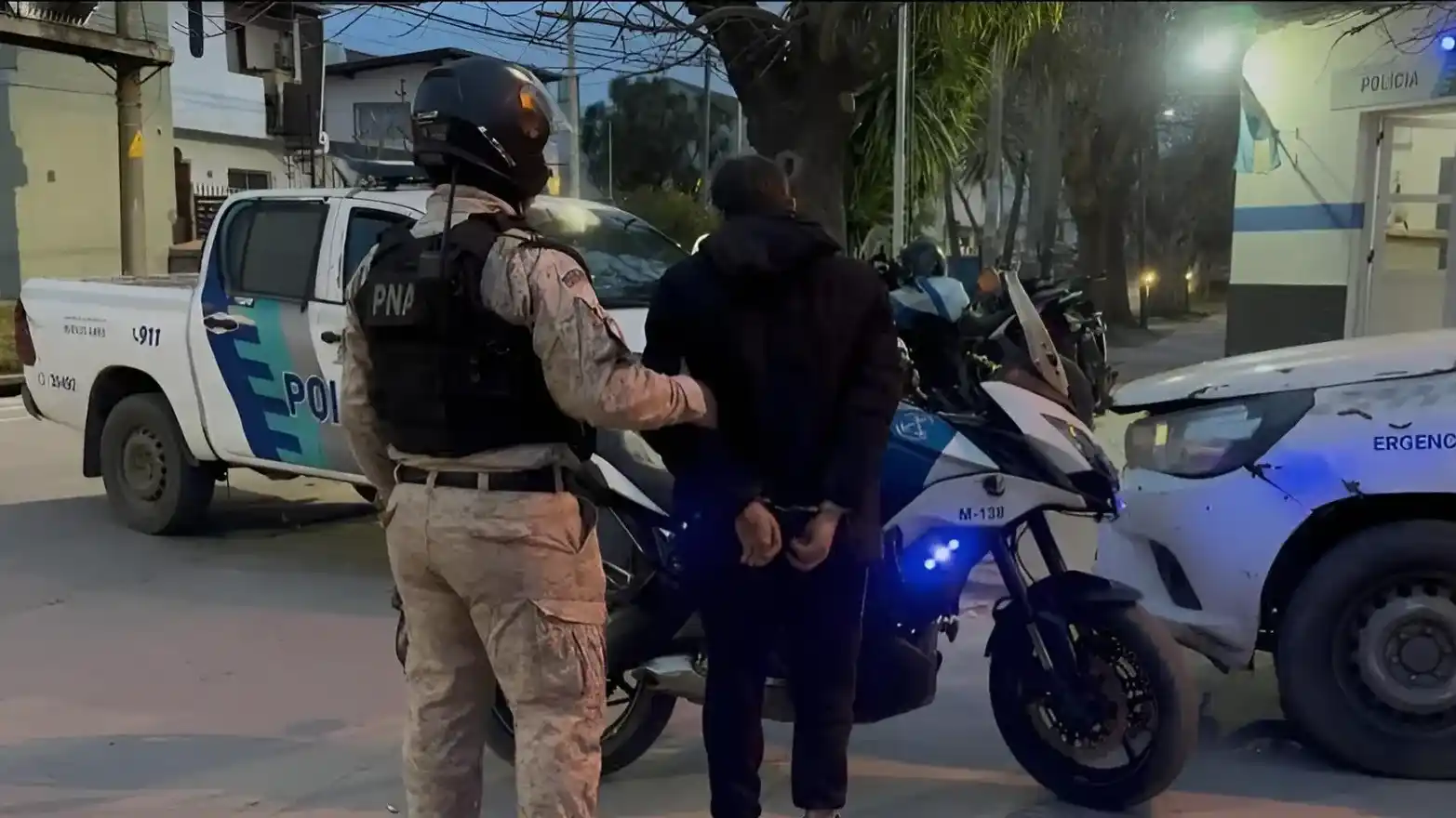 Uno de los apresados acumulaba un extenso prontuario delictivo.