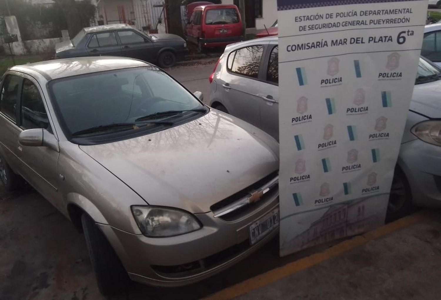 El auto fue interceptado en Rejón al 7600.