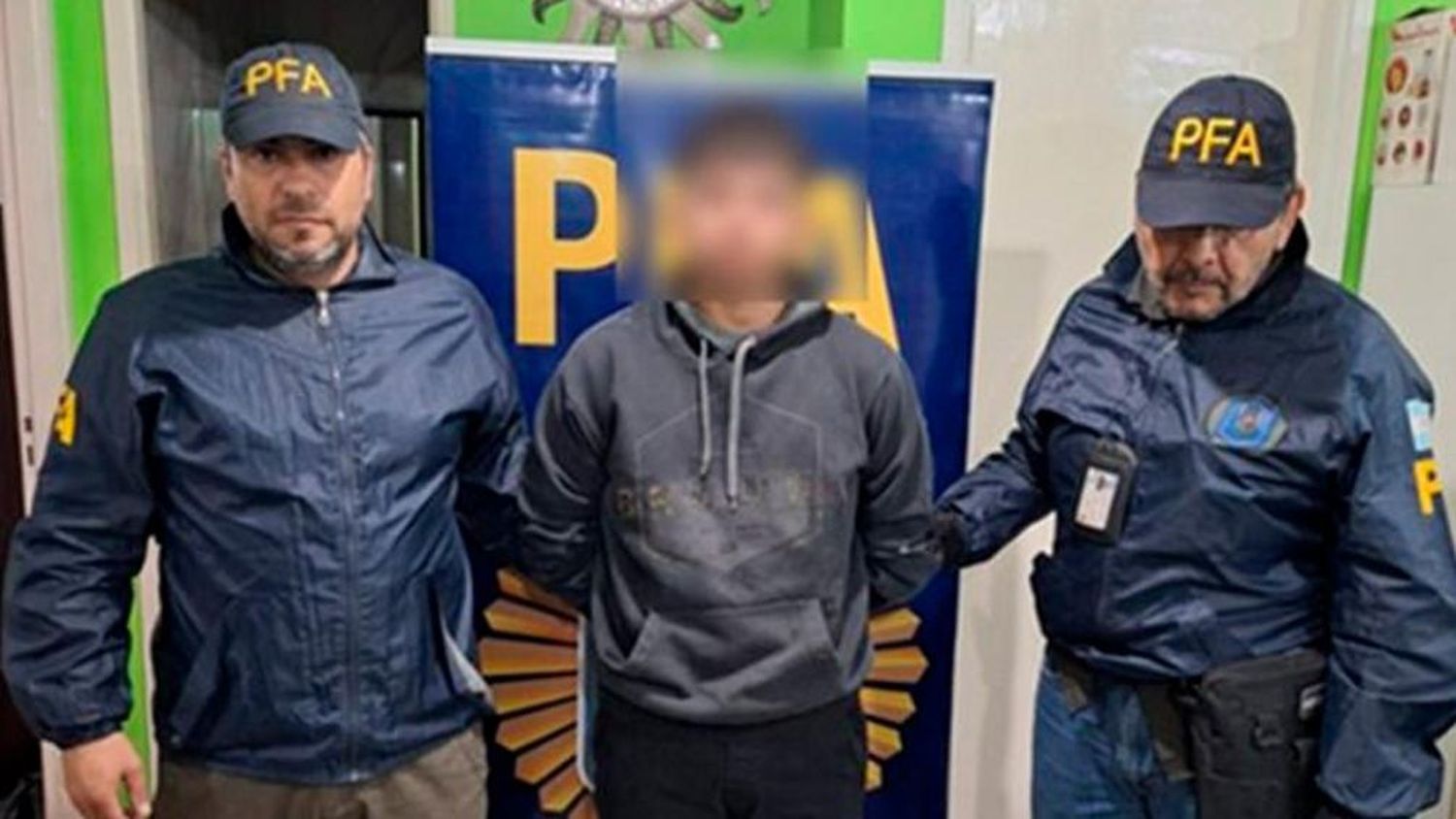 El detenido tenía armas en su auto