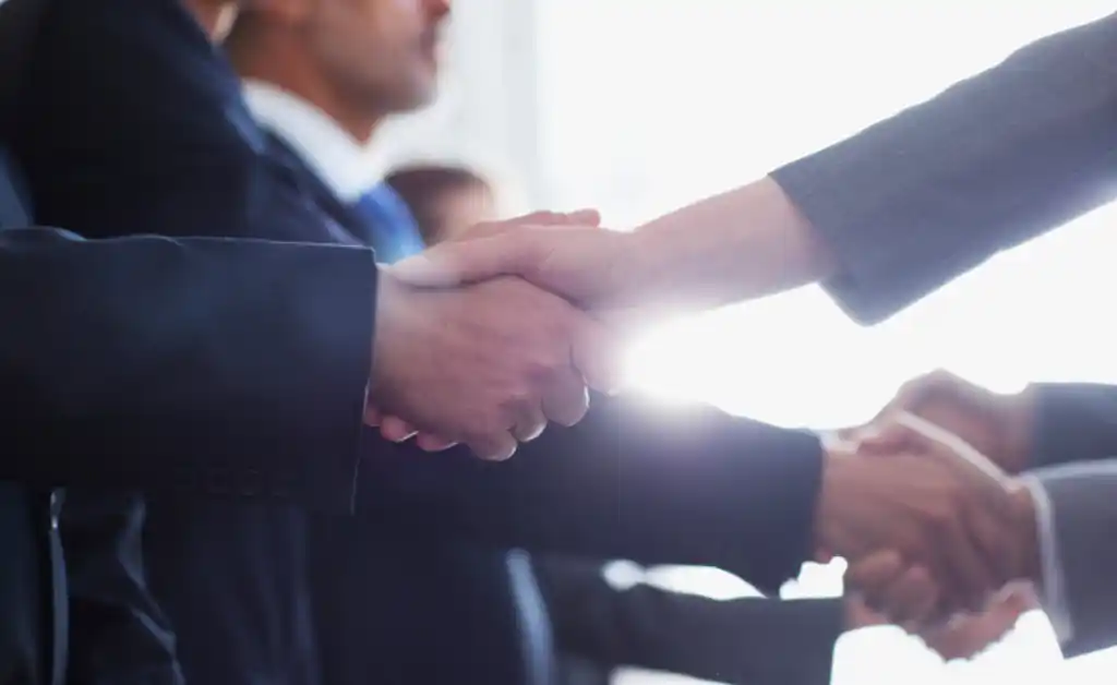 La UCR santafesina busca reunir al PRO y al socialismo en un “frente amplio”