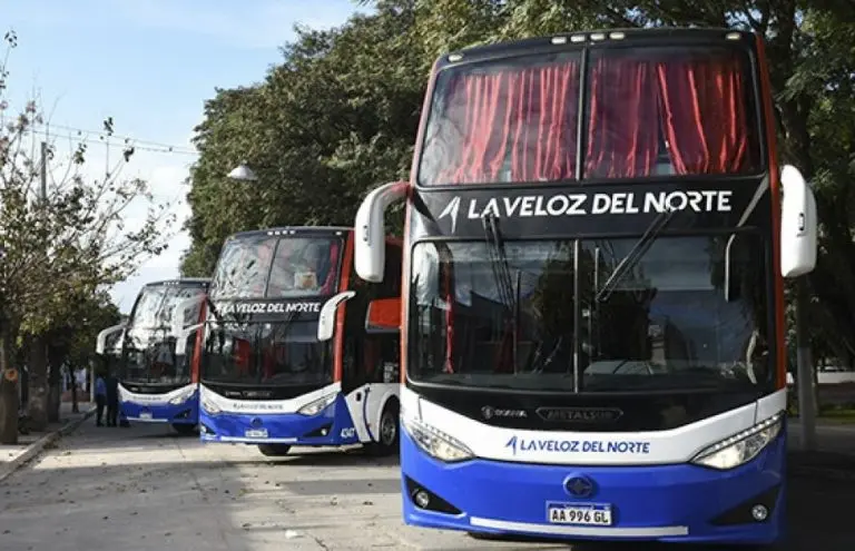 Paro de colectivos de corta y media distancia del interior