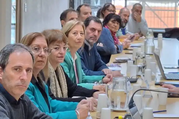 Los representantes docentes en paritarias.