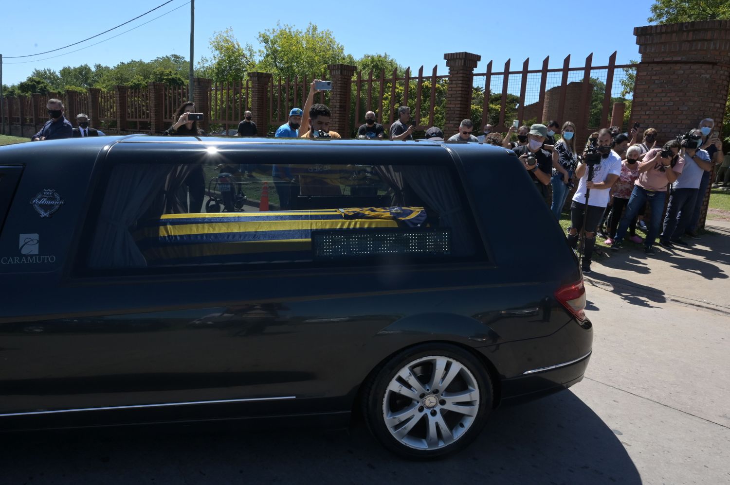 Despidieron los restos de Gerardo Rozín en Rosario
