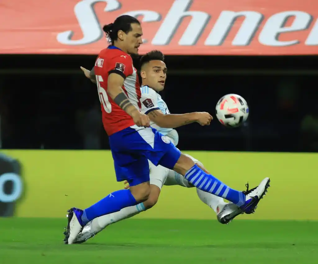 Trazos de una noche inexpresiva