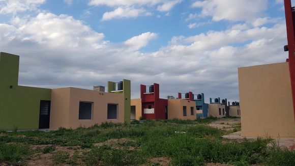 84 viviendas: aseguran que el Gobierno nacional pagará toda la obra antes del 10 de diciembre