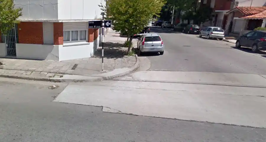 Una mujer fue raptada y golpeada en una entradera bancaria