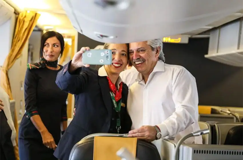 Alberto Fernández llegó a Jerusalén para participar del Foro Internacional del Holocausto