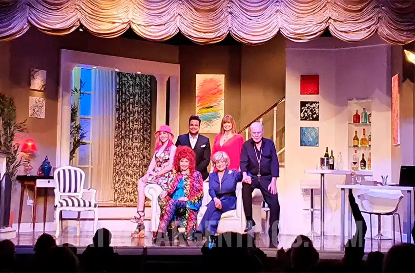 Aldo Funes celebra con grandes comedias sus 20 años en Mar del Plata y suma Carlos Paz como plaza teatral