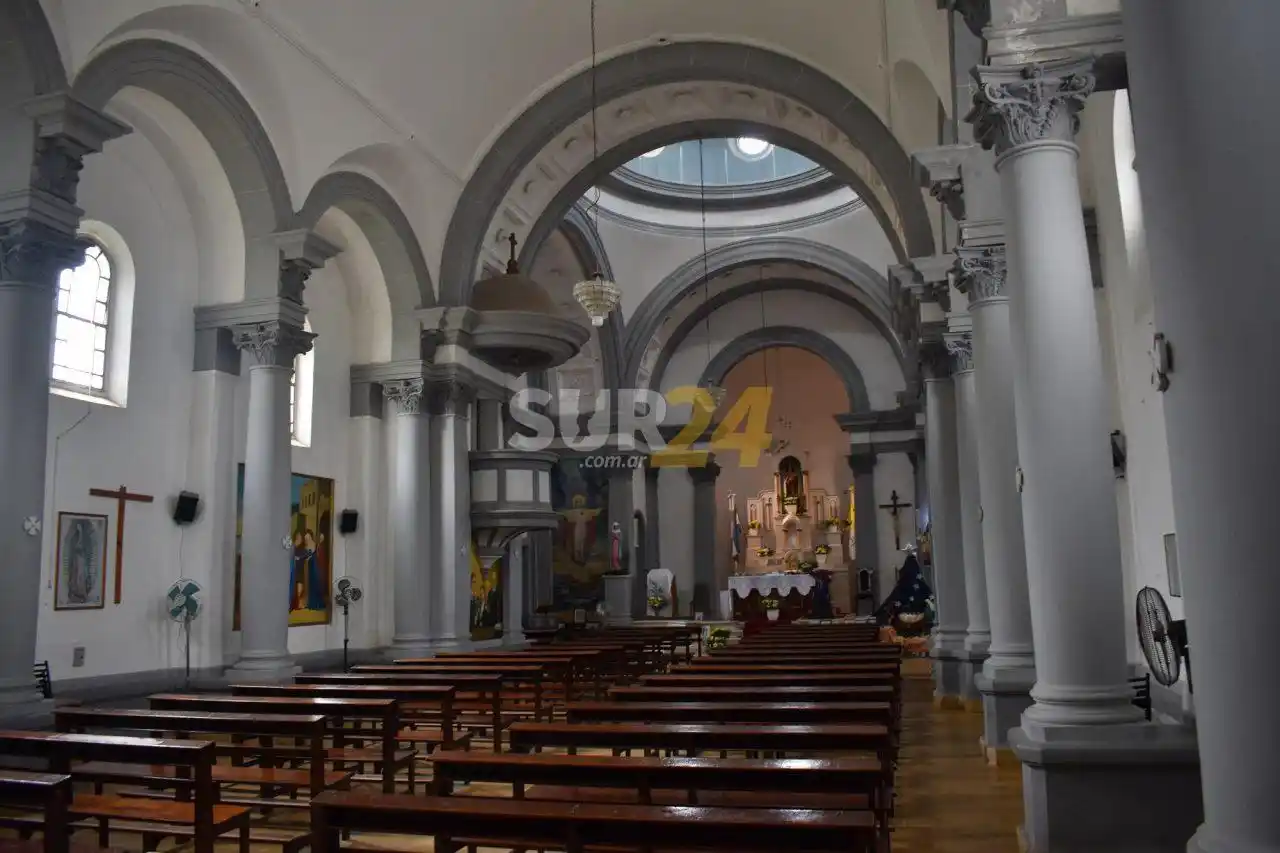 Sancti Spiritu: gracias al trabajo de dos amigas recuperaron la historia de la parroquia