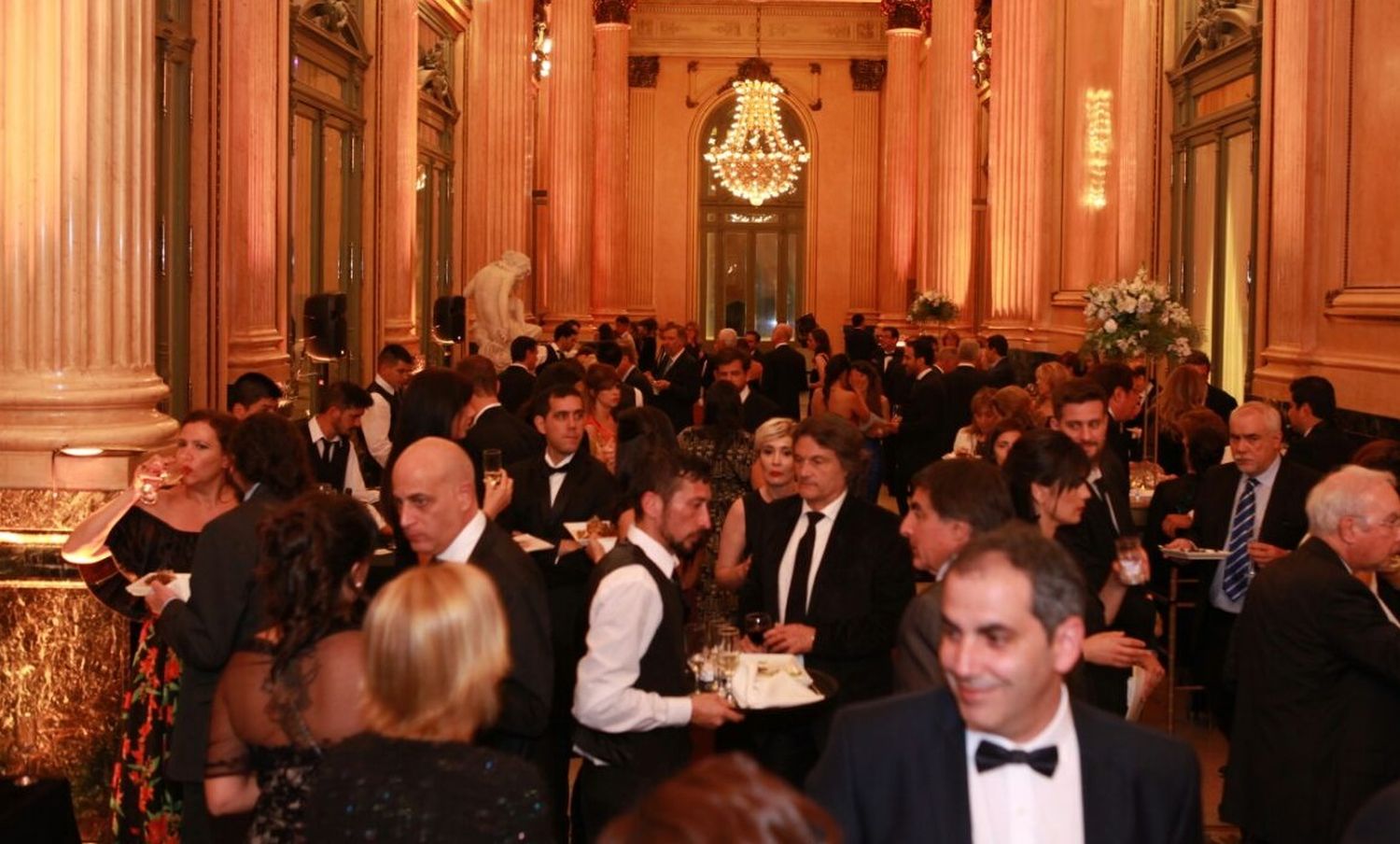 Roca celebró su centenario en el Teatro Colón