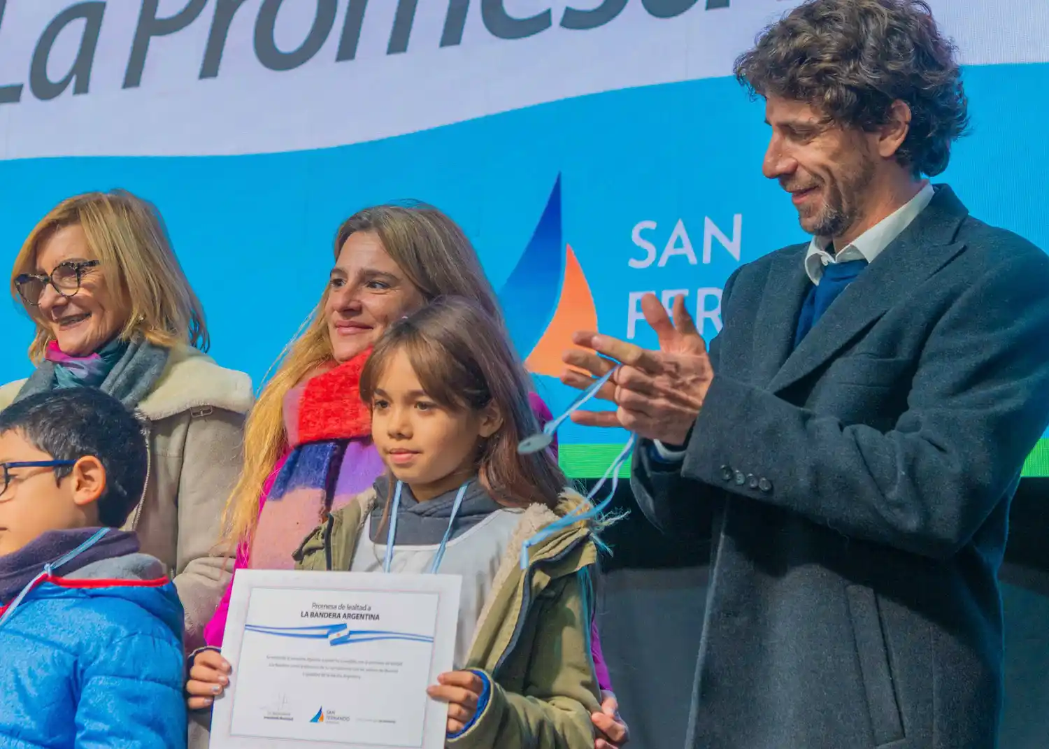 San Fernando: Juan Andreotti tomó la Promesa a la Bandera a alumnos de 58 escuelas