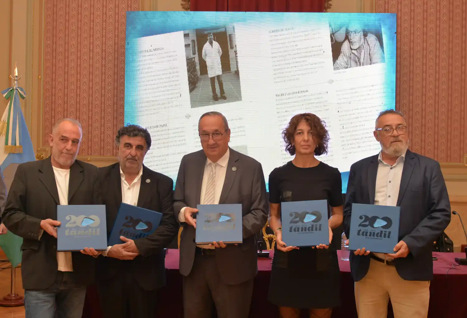 Libro del Bicentenario - 5