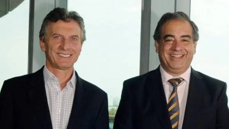 Macri encabeza acto por el Día del Ejército 