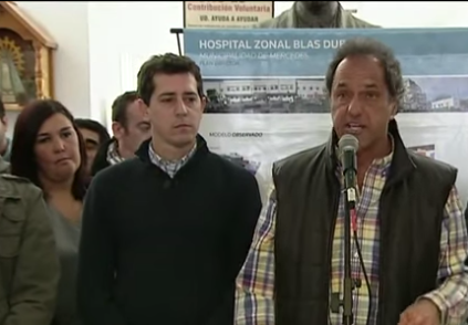 Scioli, de campaña, recorrió ciudades junto a Wado de Pedro