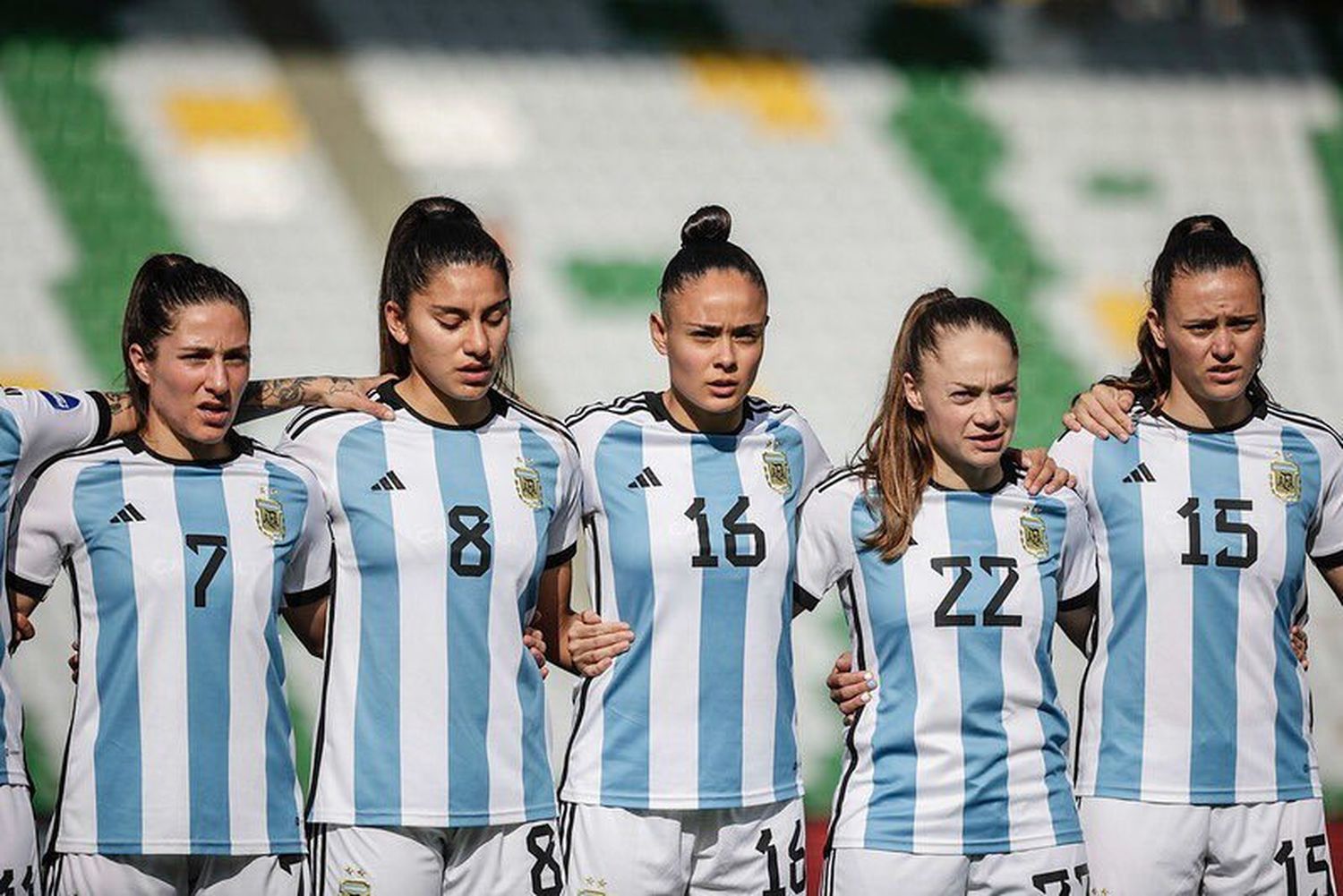 Argentina, con Delgado como titular, goleó a Uruguay