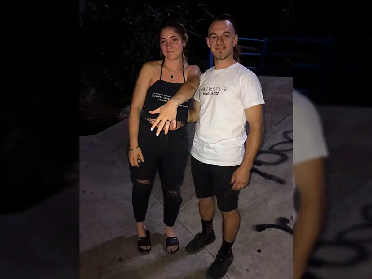 Skater sorprendió a su novia con una original propuesta de casamiento   