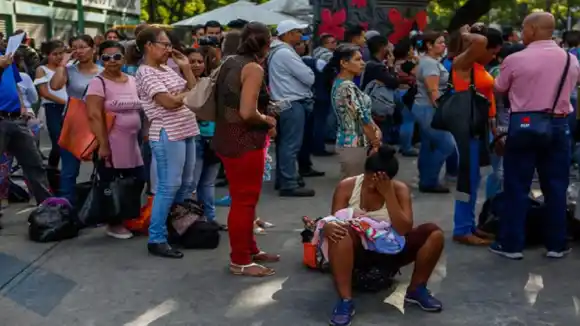¿Cómo SOBREVIVIR en un país en crisis? Encuesta revela cruda realidad de las mujeres en Venezuela