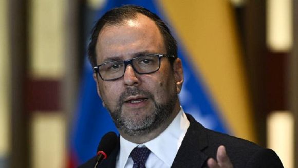 Cancillería venezolana tilda de «falsa» la denuncia de Ecuador sobre actas electorales (CONTRACOMUNICADO)