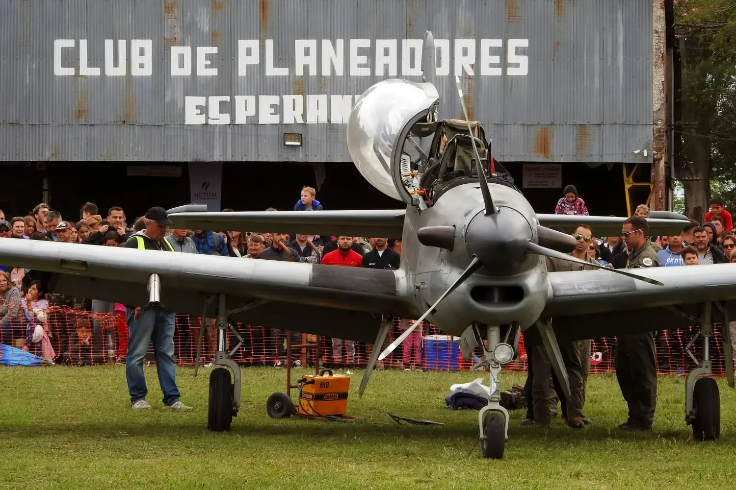 La Fuerza Aérea Argentina participará del 85° aniversario del Club de Planeadores de Esperanza