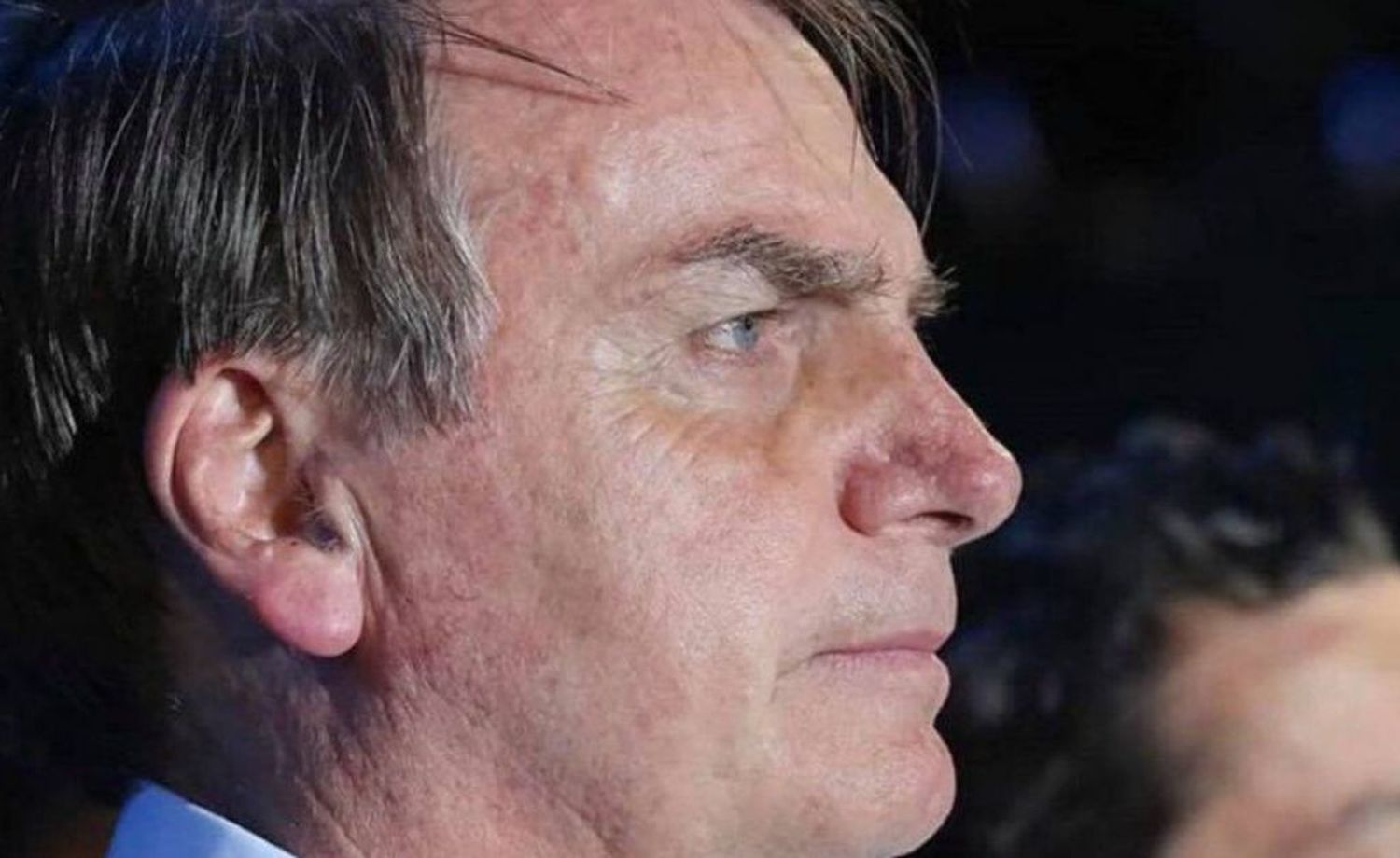 Bolsonaro vetó el uso obligatorio de tapabocas en lugares cerrados