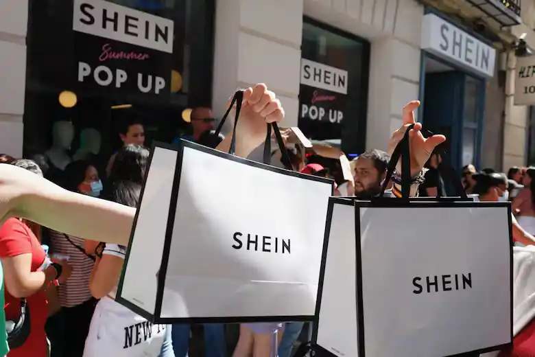 Consumismo sin freno: el costo de moda desechable y las plataformas chinas
