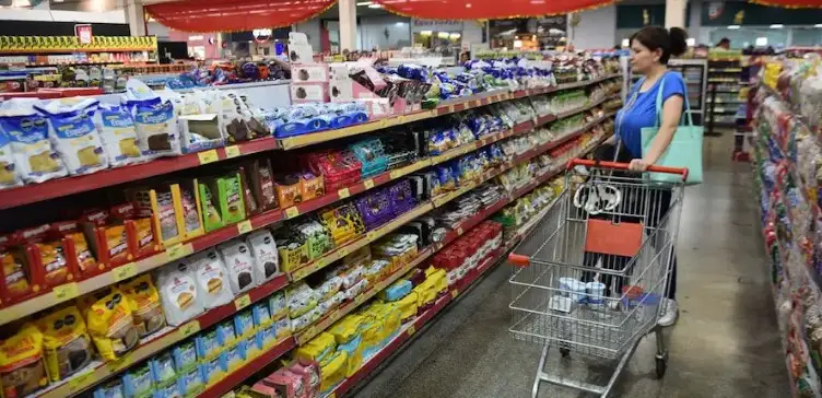 Los supermercados registraron una marcada baja en las ventas, debido a la caída del consumo.