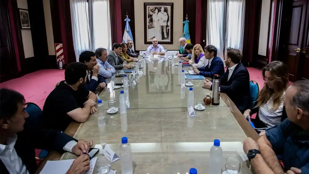 Kicillof recibió a la oposición para evaluar propuestas para enfrentar el coronavirus