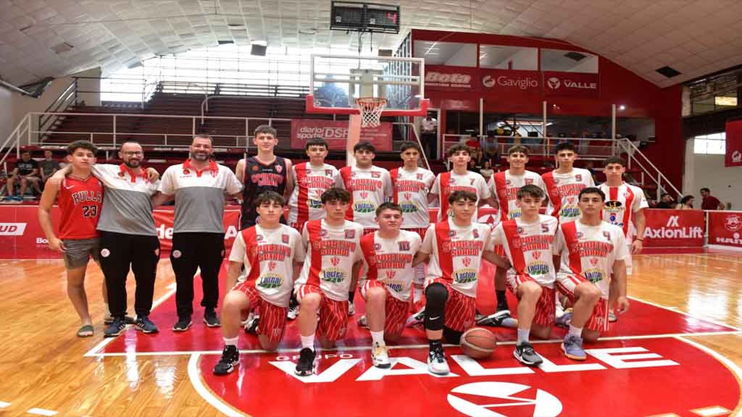 El plantel de Sportivo Suardi, flamante campeón