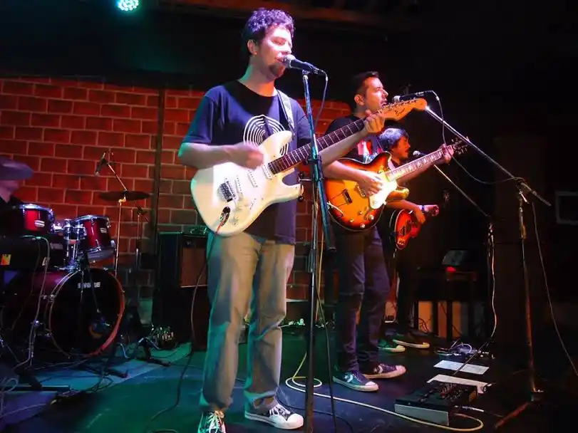 Homenaje a The Beatles con "Columbia"