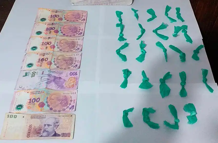 Persecución en Cerrito Sur: atraparon a un "dealer" que se trasladaba en taxi