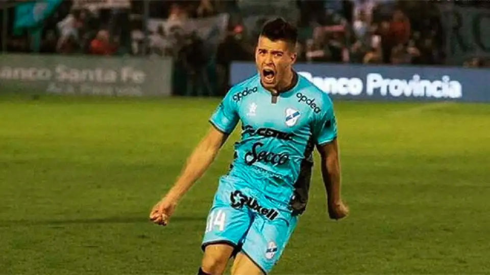 La compleja situación deportiva del abusador sexual Alexis Zárate