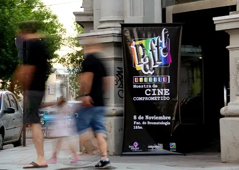 Se desarrolló la primera Muestra de Cine Comprometido en la UNER 
