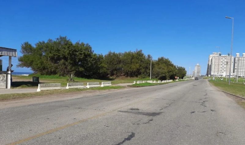 Firmaron contrato para repavimentar el último tramo de la ruta 11 entre Chapadmalal y Miramar