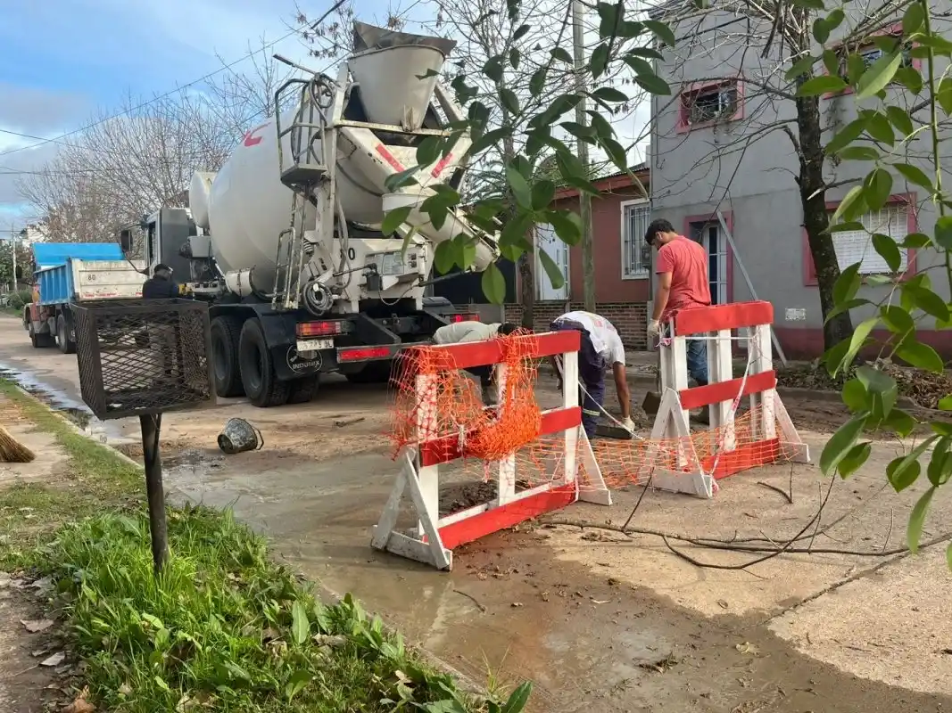 Continúan las obras viales en Gualeguaychú para mejorar la circulación urbana