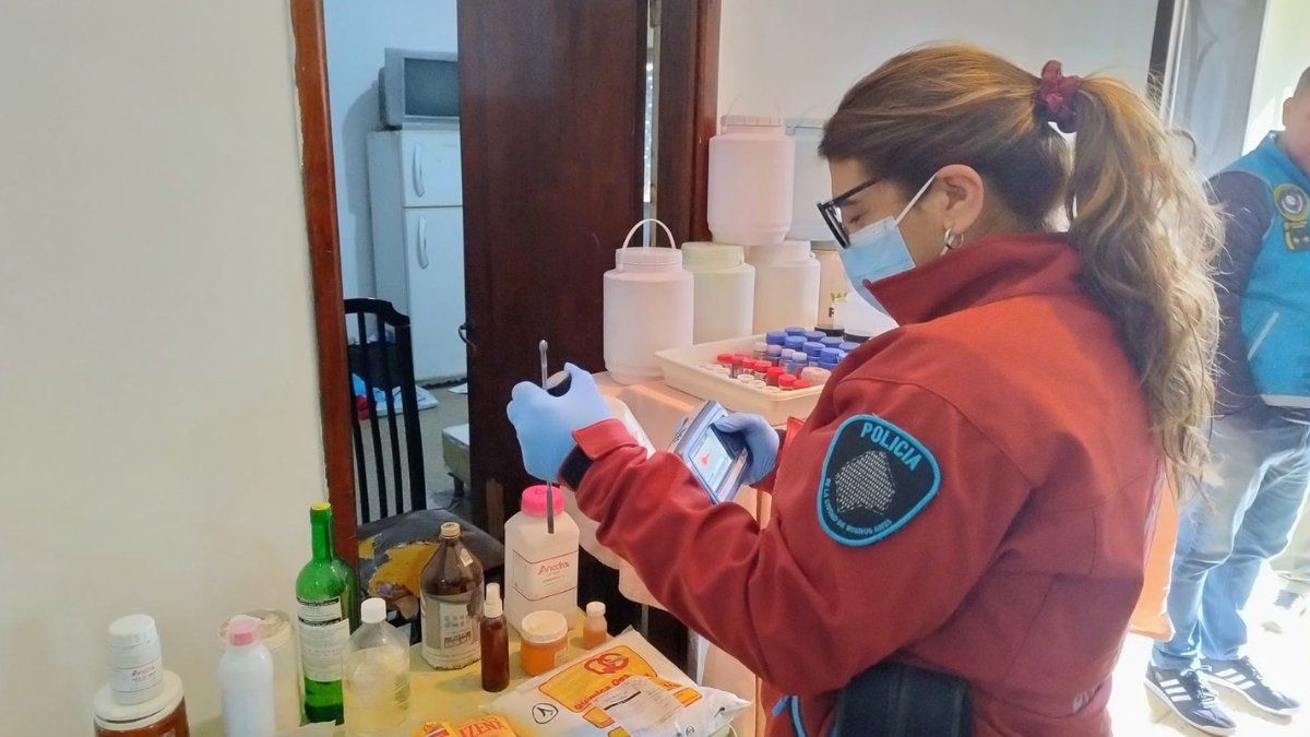 Clausuran laboratorio que producía drogas sintéticas