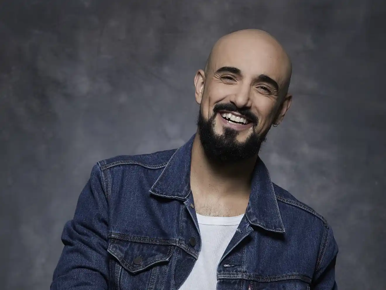 Abel Pintos apoyó la educación pública, libre y gratuita y anunció un show en Ciudad Universitaria