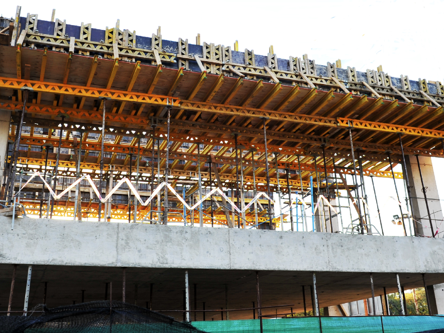 Levantaron la clausura en las obras de la Tecnoteca y el Hospital