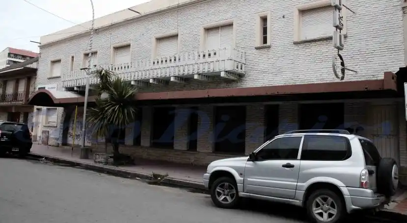 Se agudizan los problemas en el edificio donde funcionan tres Juzgados en la Villa Díaz Vélez