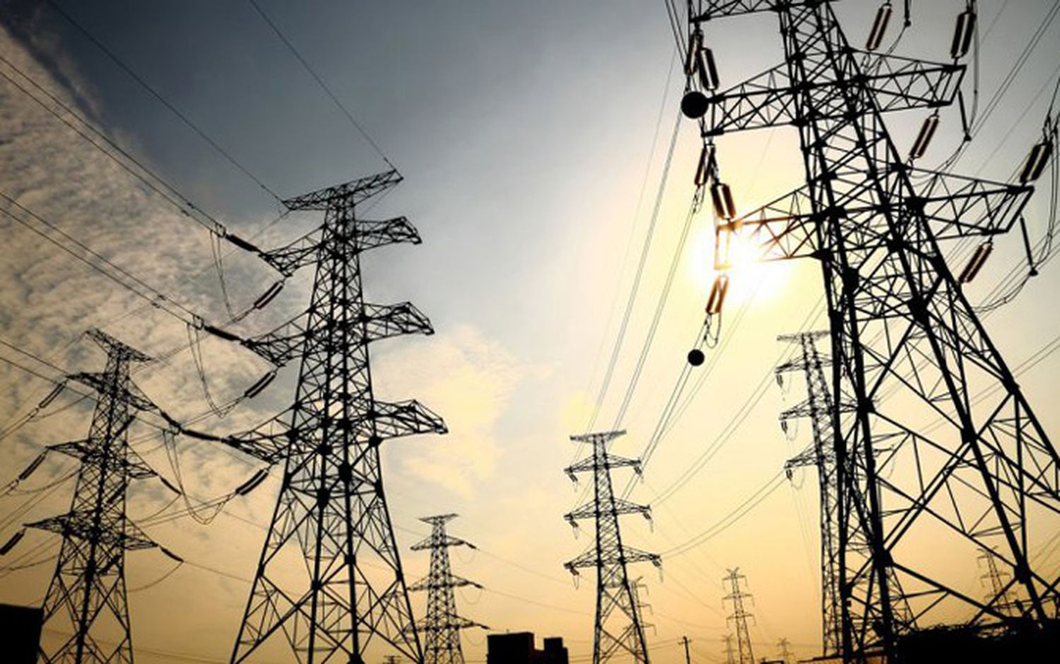 Rechazan plan para reemplazar medidores de luz por un sistema de servicio prepago