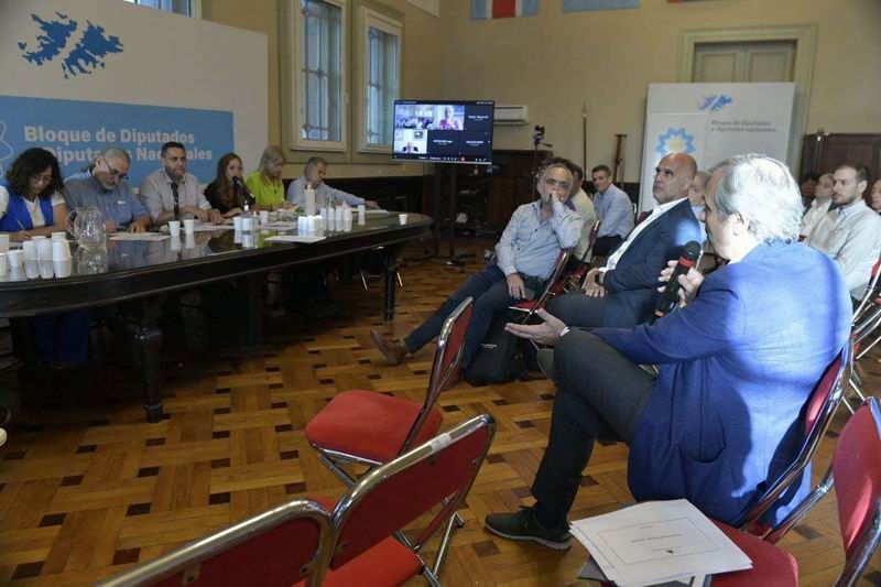 Amplio rechazo de las economías regionales
a las retenciones de la Ley Ómnibus