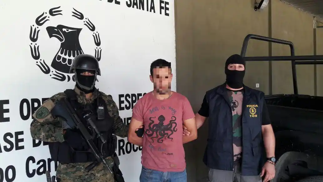 La Compañía TOE detuvo a un policía procesado por el ataque a Bonfatti