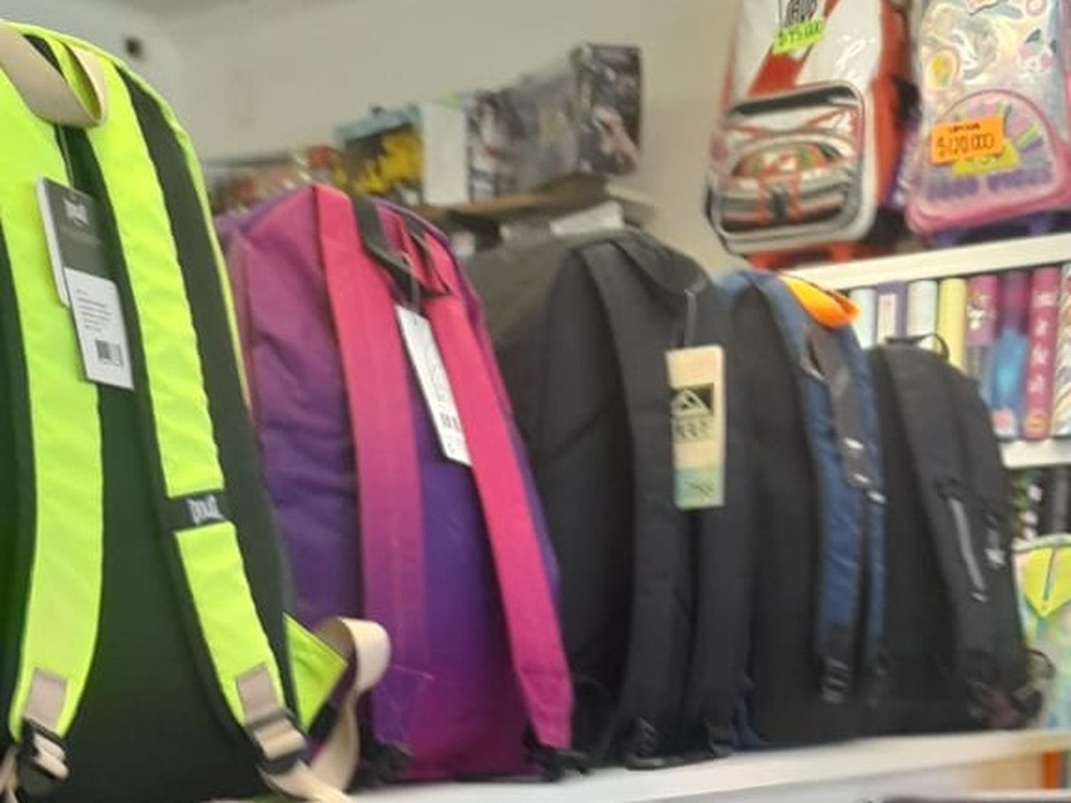Librería Alemán: precios congelados y descuentos para la vuelta a clases