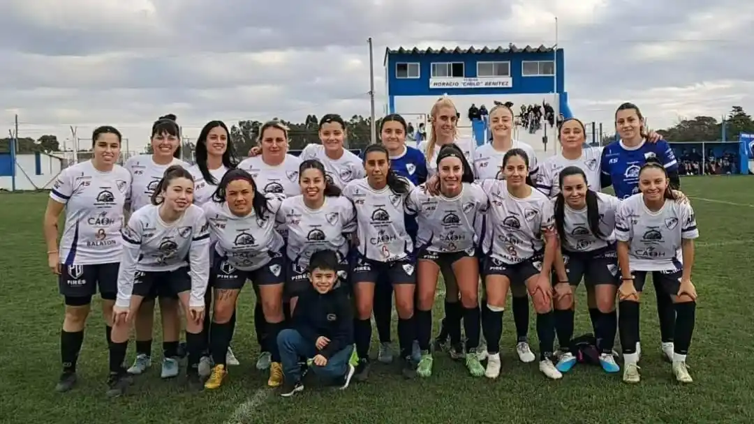 Independiente San Cayetano recibe a Villa Díaz Vélez