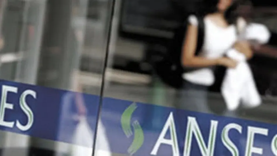 Desde este jueves, 880 mil beneficiarios de la AUH cobrarán un plus de más de 7 mil pesos
