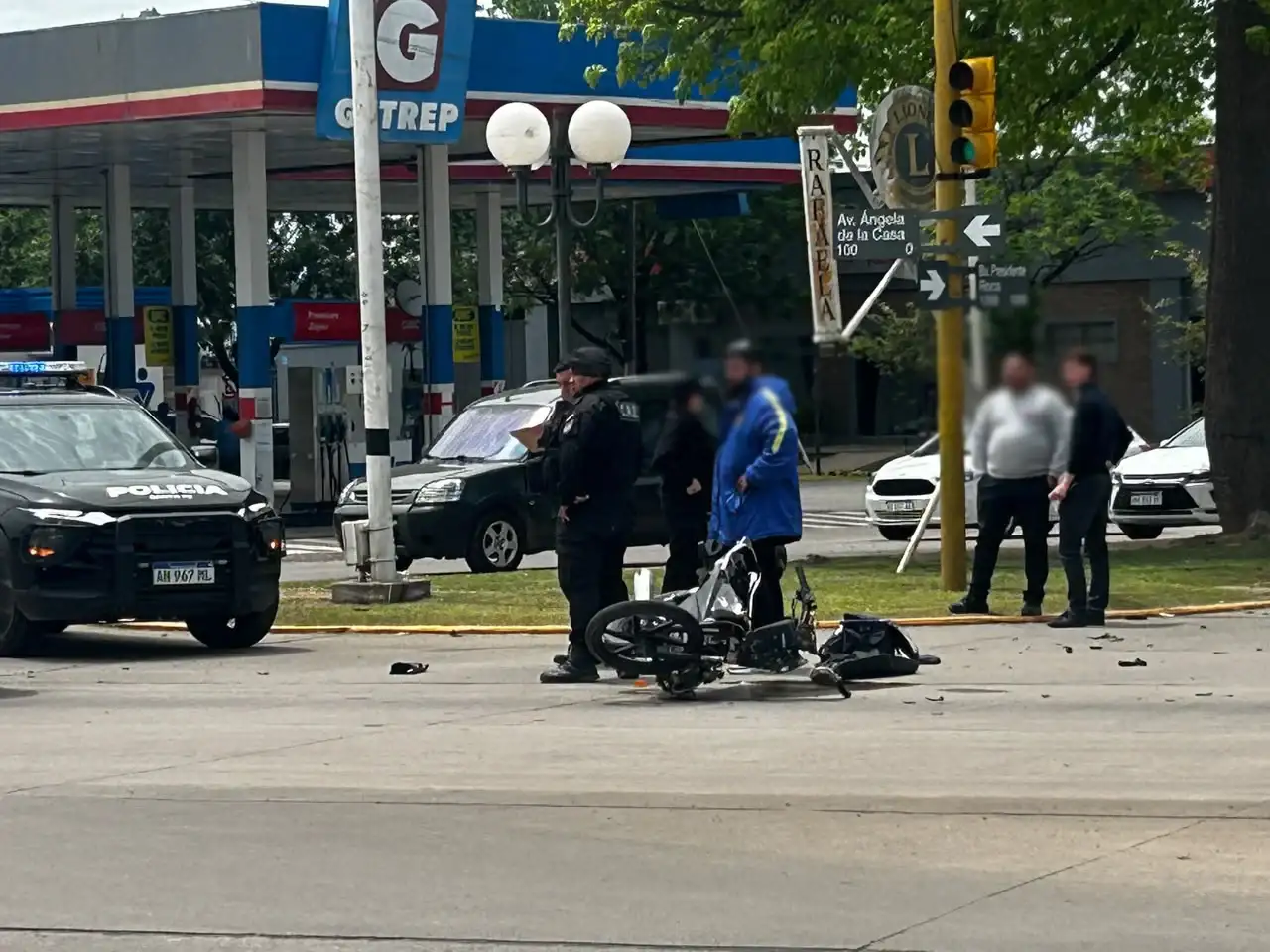 Accidente de tránsito bv roca y av ángela de la casa - 3