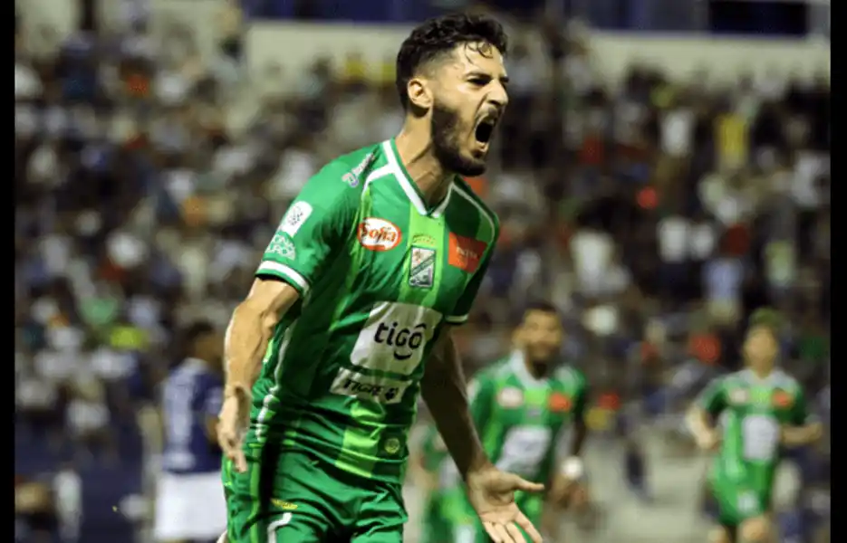 Alvarado sumó a Patricio Vidal