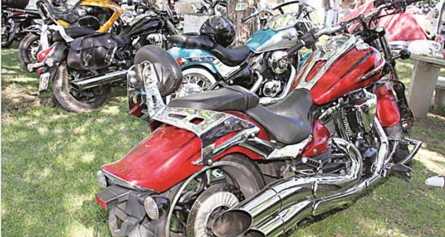 San Pedro recibió la primavera a puro color, música y motor