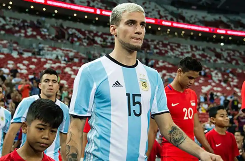 Mercado es baja, adentro Mammana